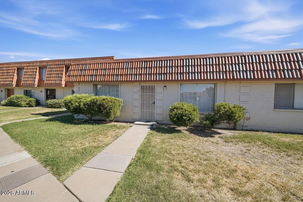 4725 W Northern Ave., Glendale, AZ 85301