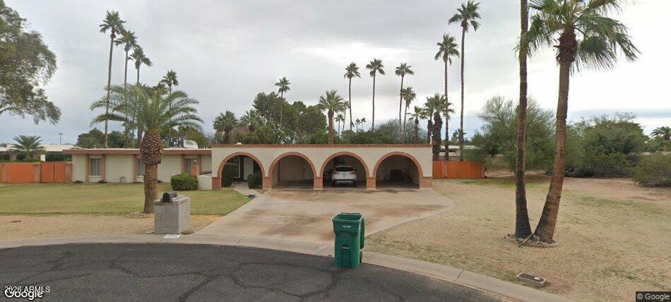 5801 N Kiva Ln., Paradise Valley, AZ 85253