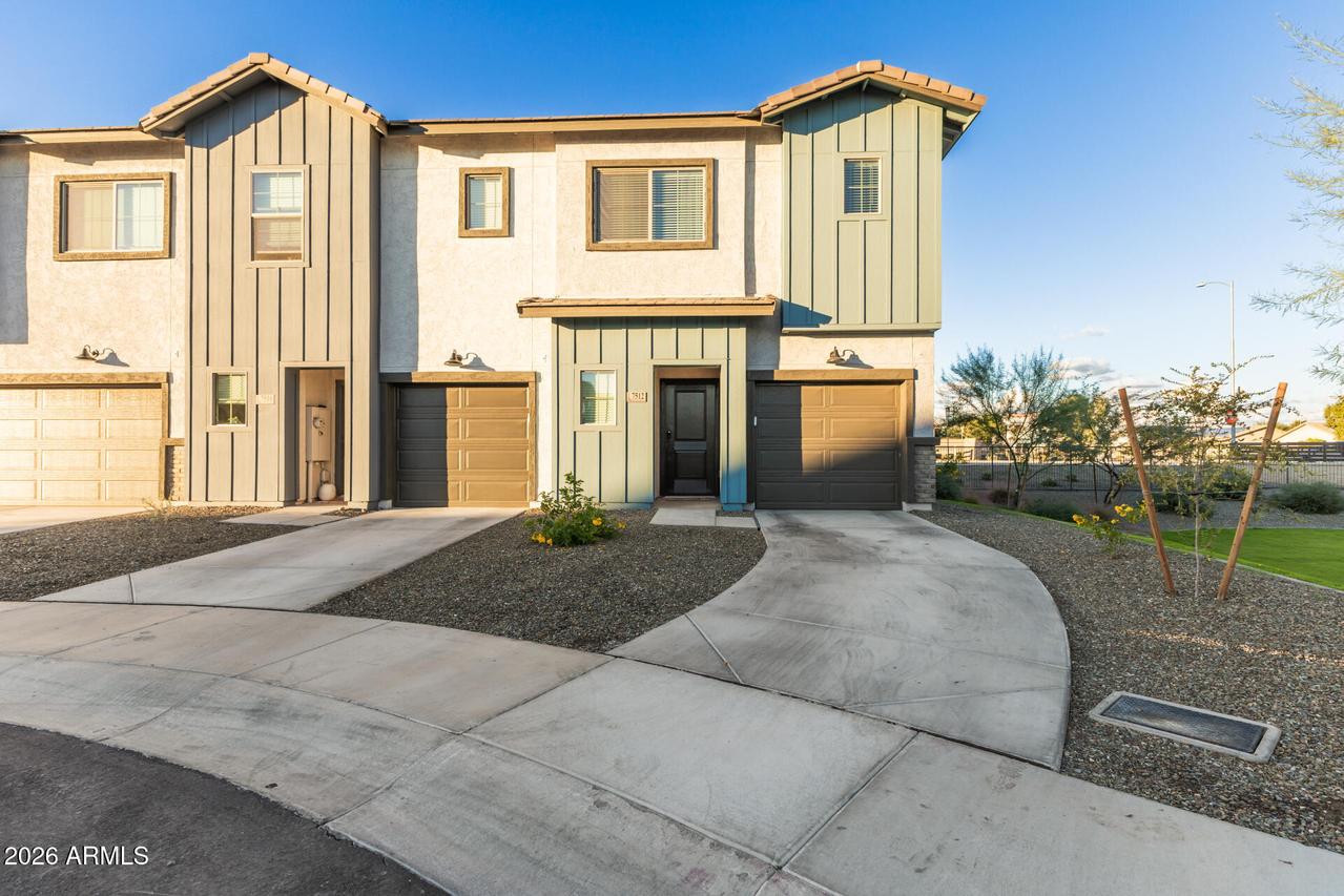 7512 W Darrow St., Laveen, AZ 85339