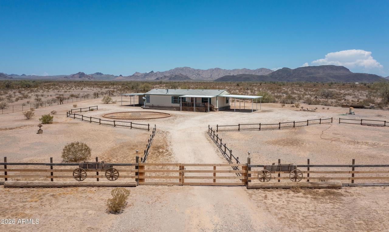 39312 W Northern Ave., Tonopah, AZ 85354