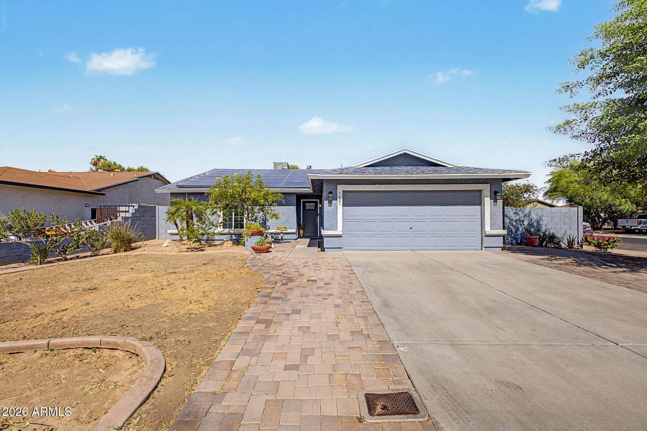 5421 N 73rd Dr., Glendale, AZ 85303