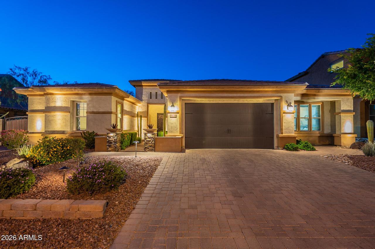 9934 W White Feather Ln., Peoria, AZ 85383