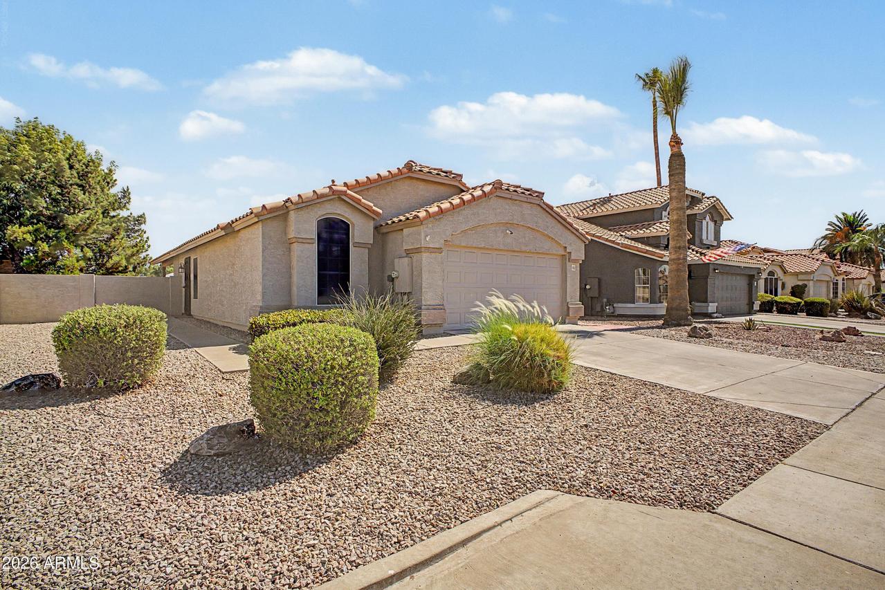 7453 E Knowles Ave., Mesa, AZ 85209