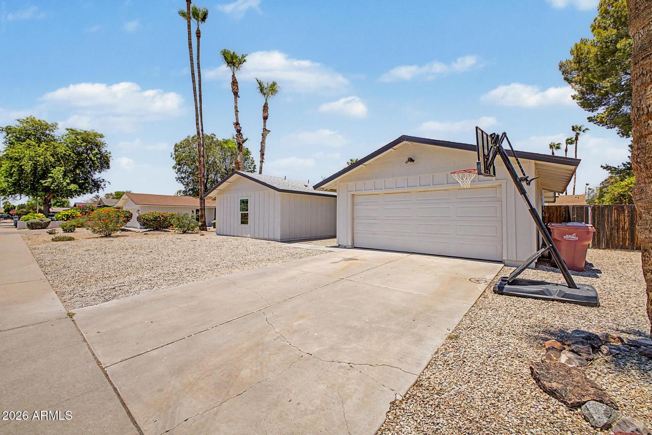 8720 E Whitton Ave., Scottsdale, AZ 85251