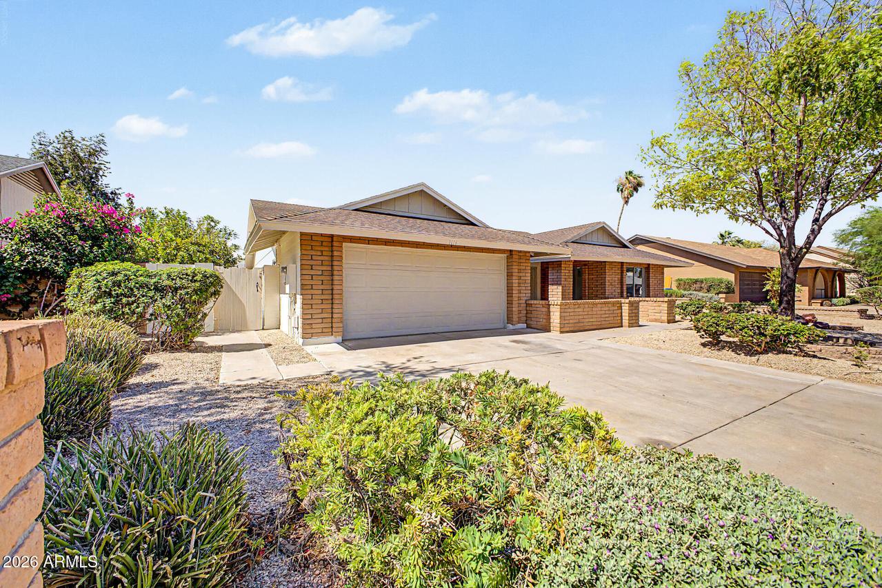 1116 E Hackamore St., Mesa, AZ 85203