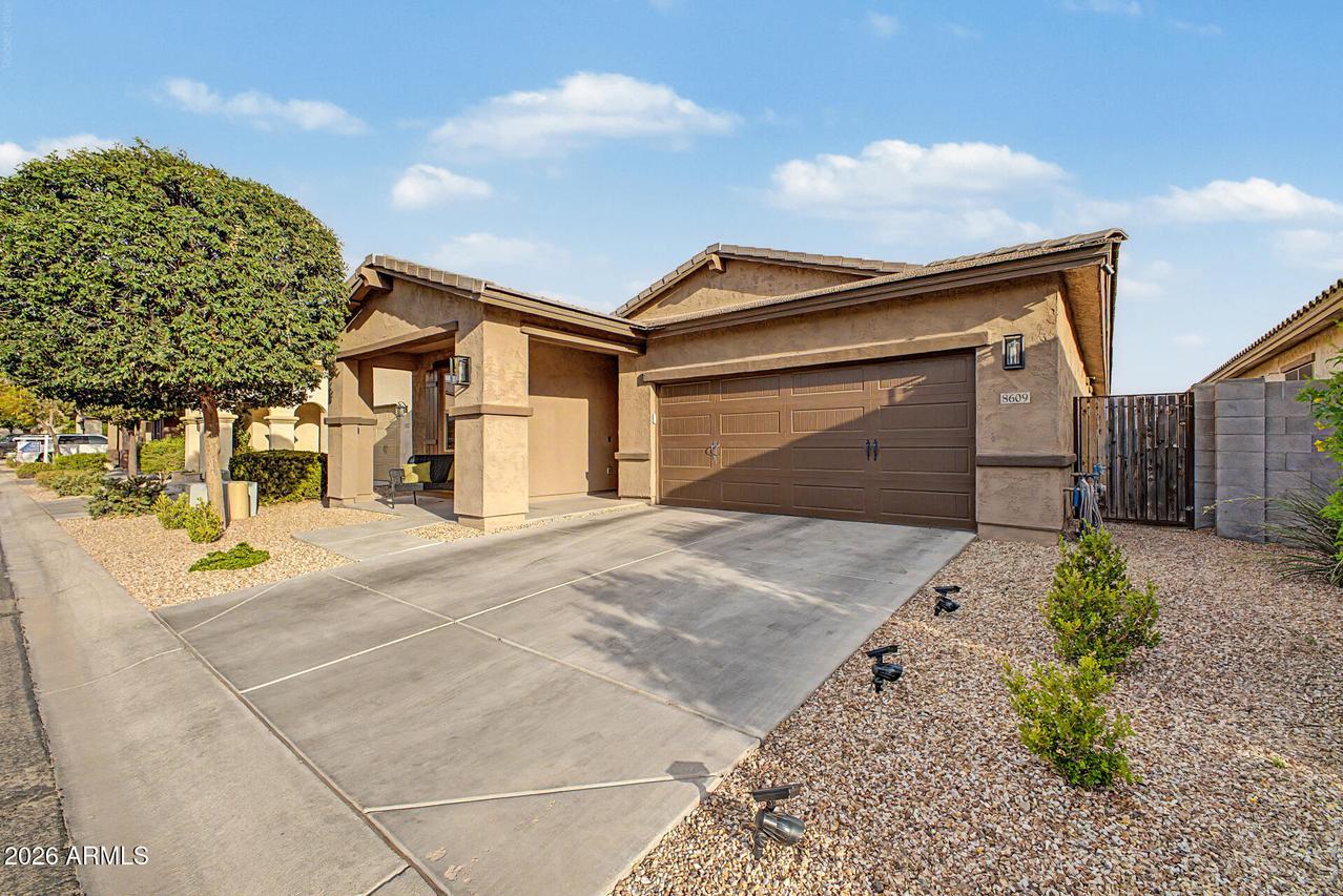 8609 E Lobo Ave., Mesa, AZ 85209