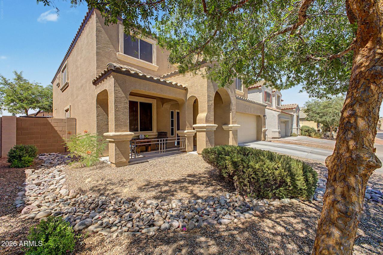 17548 W Larkspur Dr., Surprise, AZ 85388