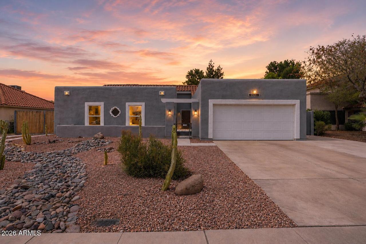1948 E Los Arboles Dr., Tempe, AZ 85284
