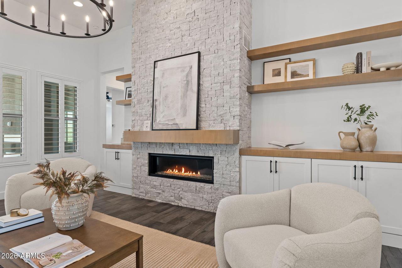 4527 S Carbon, Mesa, AZ 85212