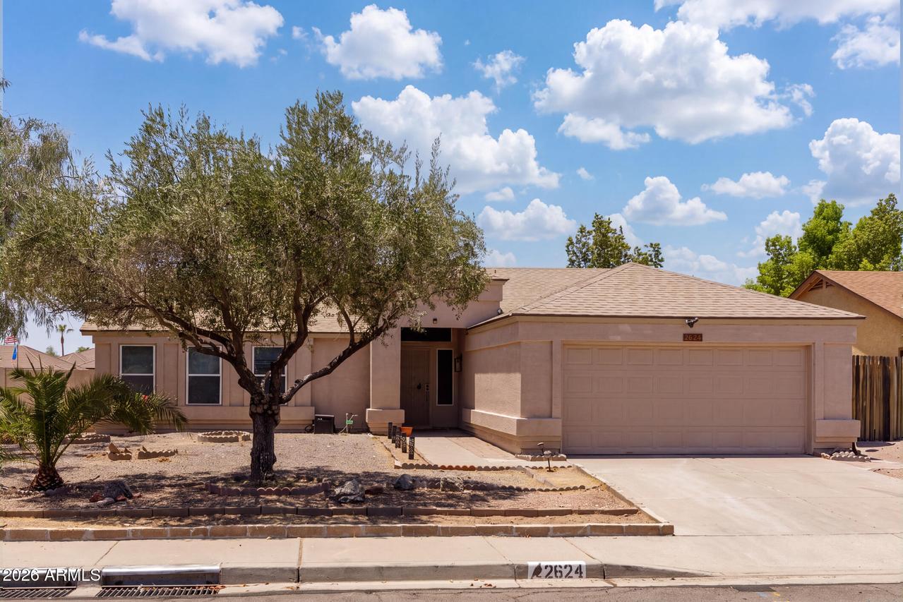 2624 N Ricardo, Mesa, AZ 85215