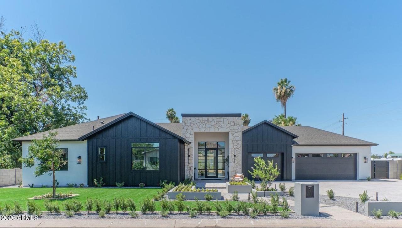 2801 E Elm St., Phoenix, AZ 85016