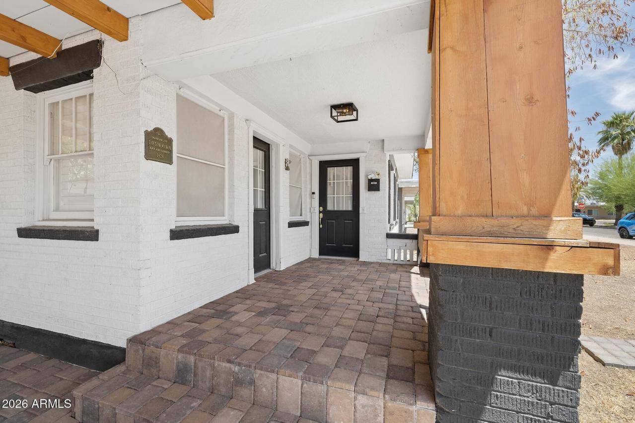 2238 N Dayton St., Phoenix, AZ 85006