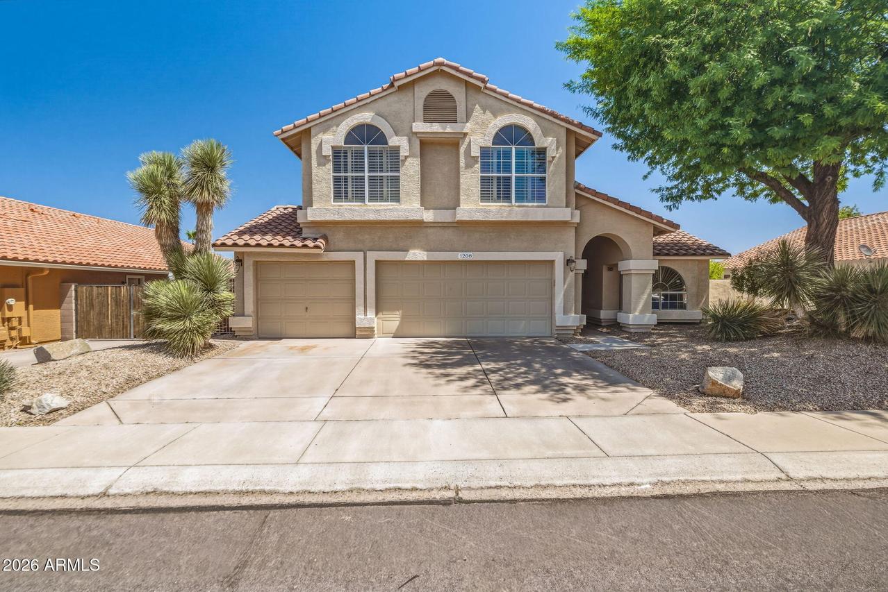 1208 E Beverly Ln., Phoenix, AZ 85022