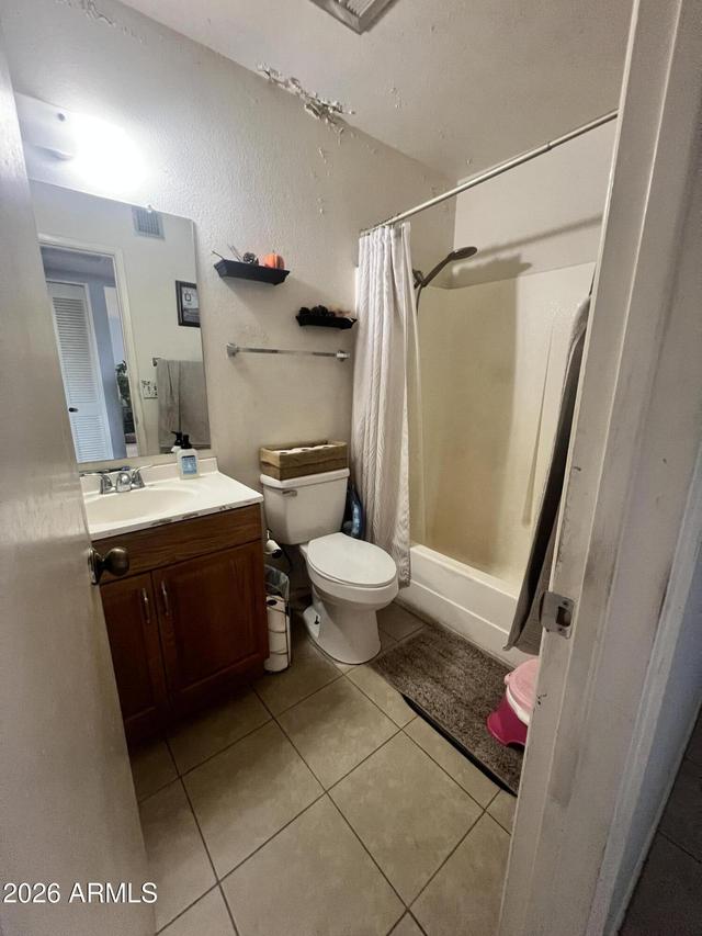 6744 W San Miguel Ave., Glendale, AZ 85303
