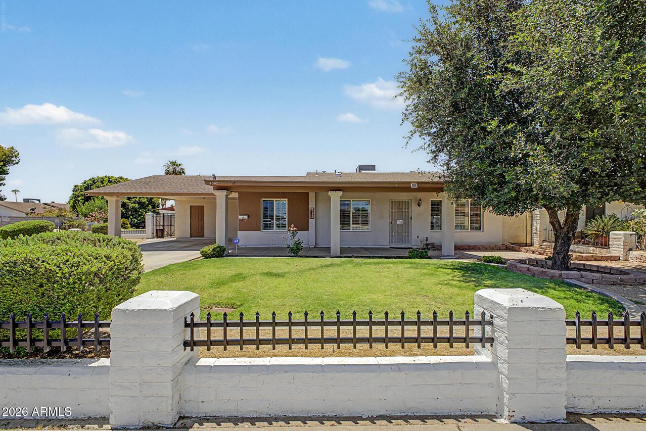 4302 N 85th Ave., Phoenix, AZ 85037