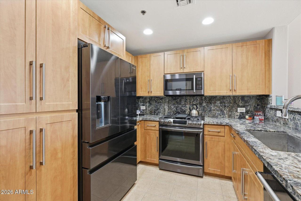 17 W Vernon Ave. #514, Phoenix, AZ 85003