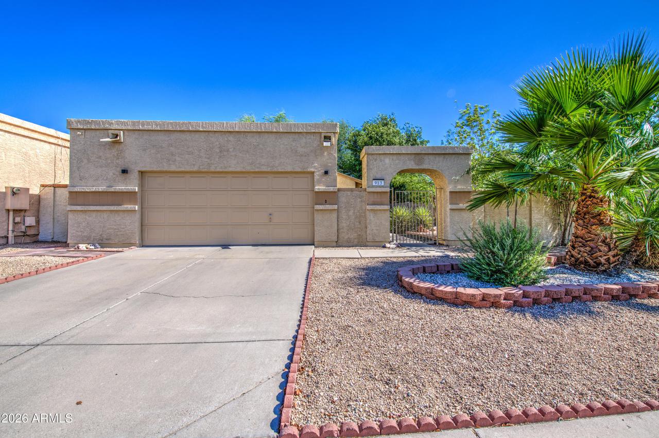 913 E Wahalla Ln., Phoenix, AZ 85024