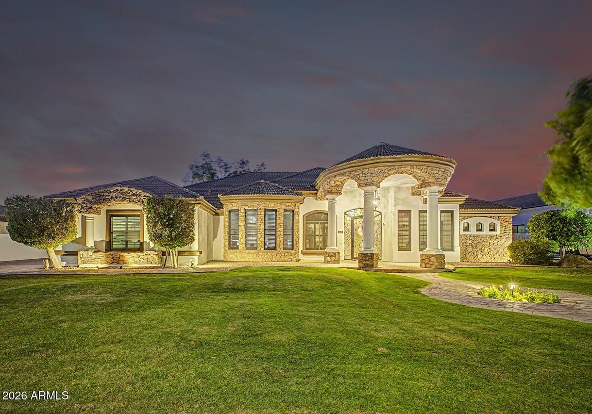 3510 E Dartmouth St., Mesa, AZ 85213