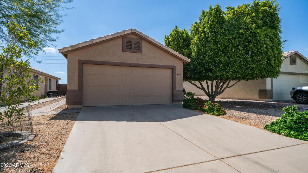 2010 S Lawther Dr., Apache Junction, AZ 85120