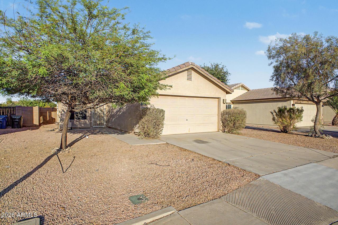 12417 N El Frio St., El Mirage, AZ 85335