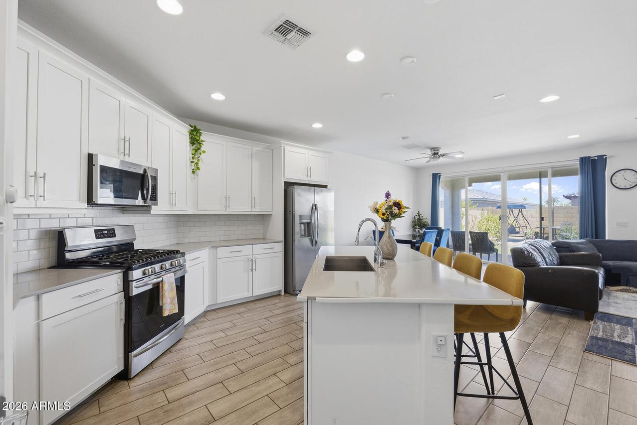 2300 E Ridgewood Ln., Gilbert, AZ 85298