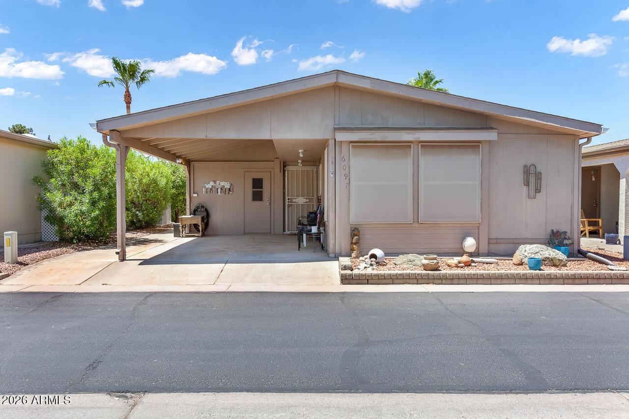6097 S Pinehurst Dr., Chandler, AZ 85249