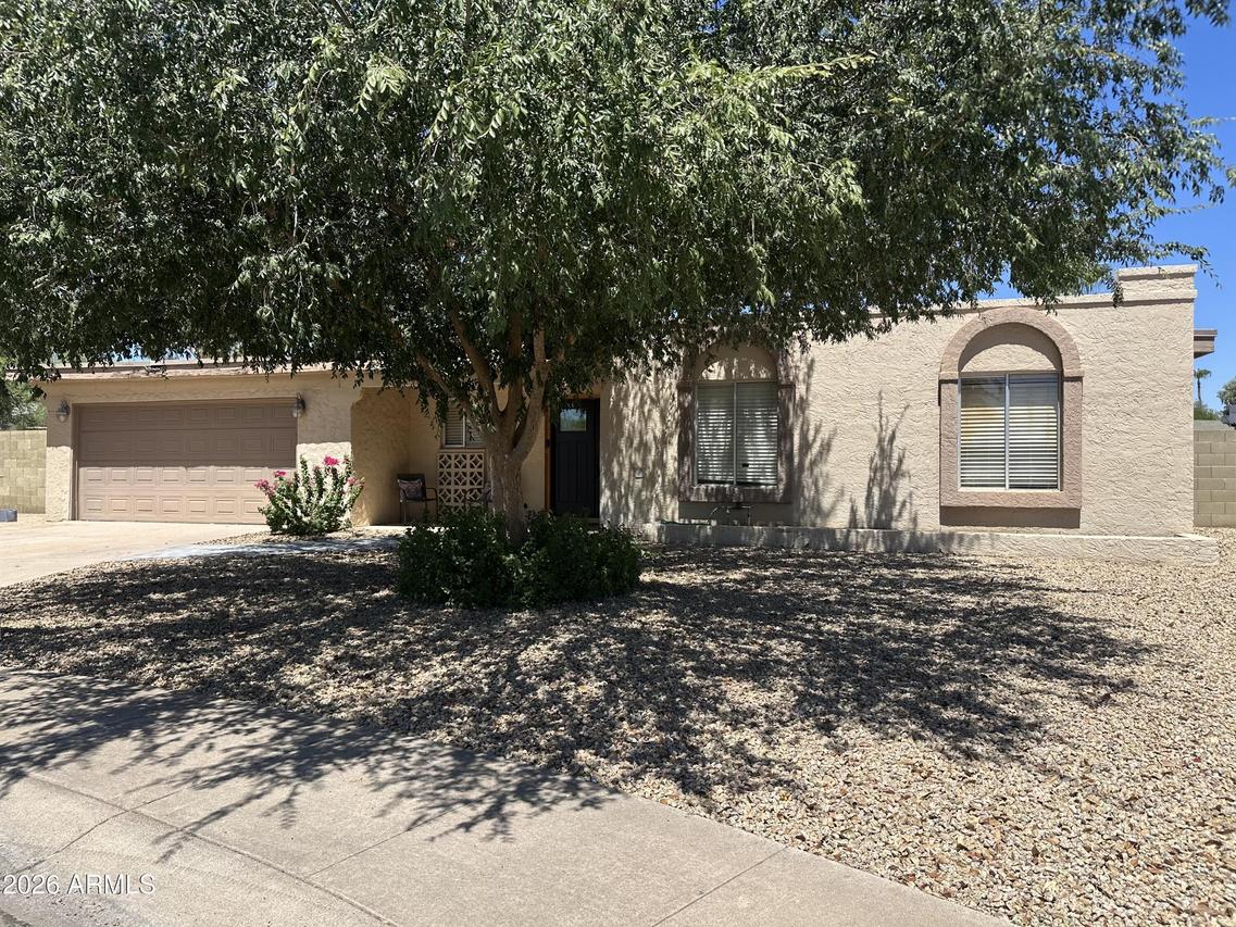 3916 E Altadena Ave., Phoenix, AZ 85028