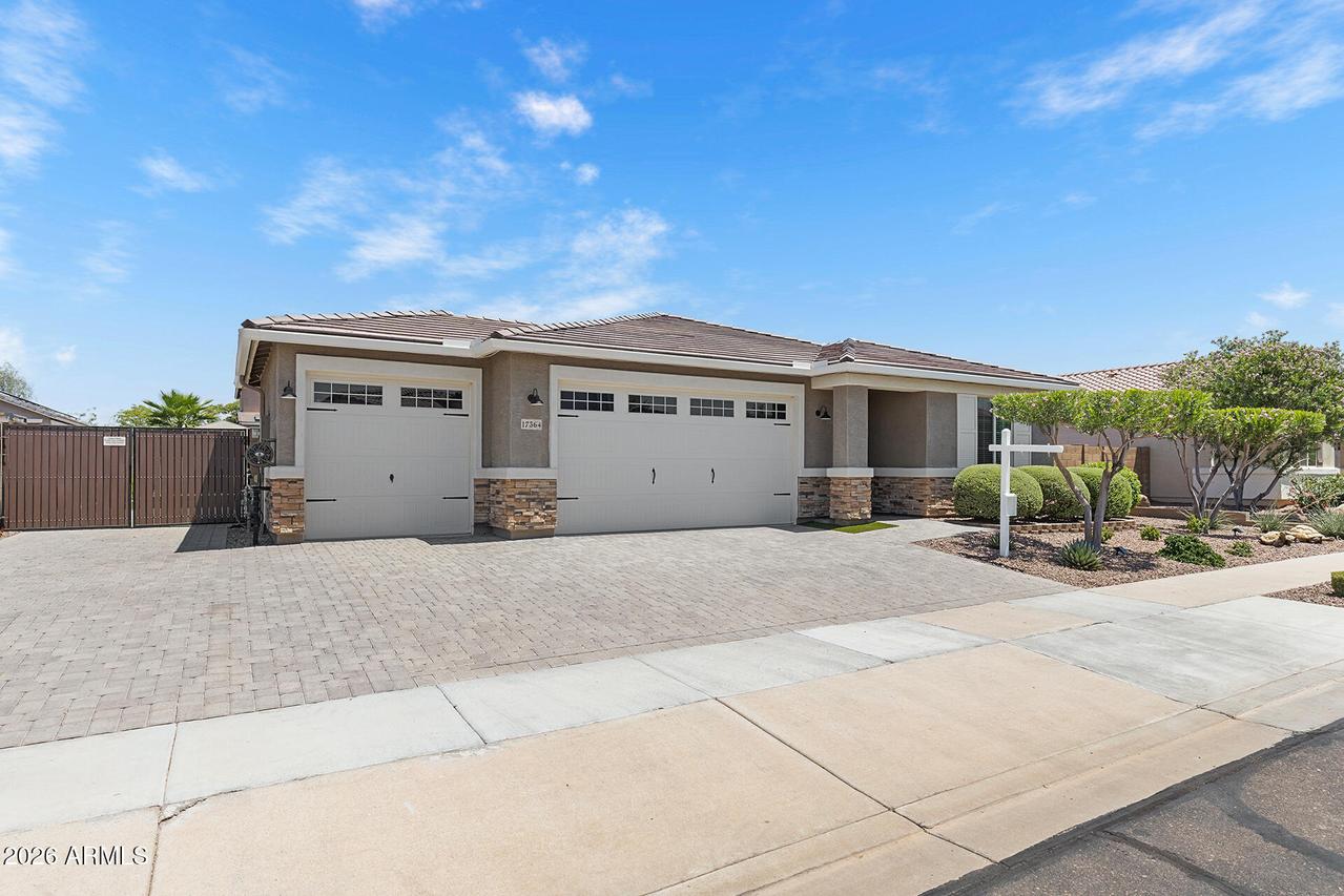 17364 W Bent Tree Dr., Surprise, AZ 85387