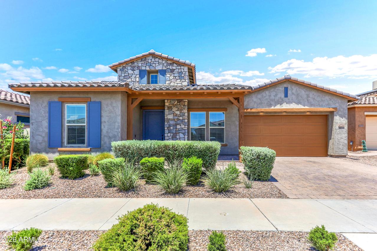 10716 E Thatcher Ave., Mesa, AZ 85212