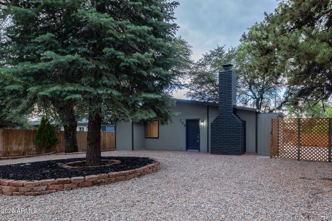709 Black Dr., Prescott, AZ 86301