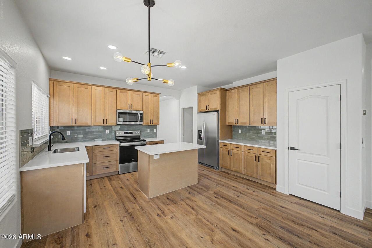 3644 S Joshua Tree Ln., Gilbert, AZ 85297