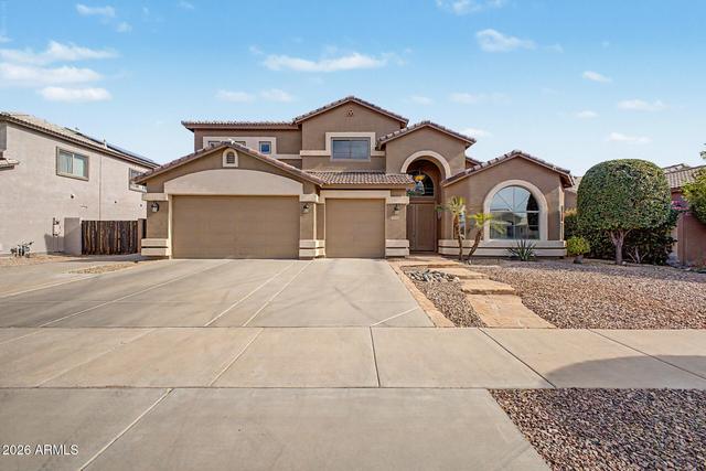 New Homes with Master Bedrooms on the 1st Floor That Attend Rancho Gabriela: June 20th to June 26th