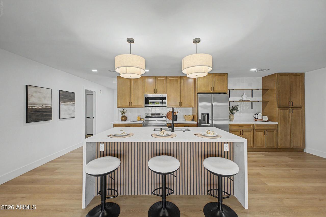3315 S Dorsey Ln., Tempe, AZ 85282