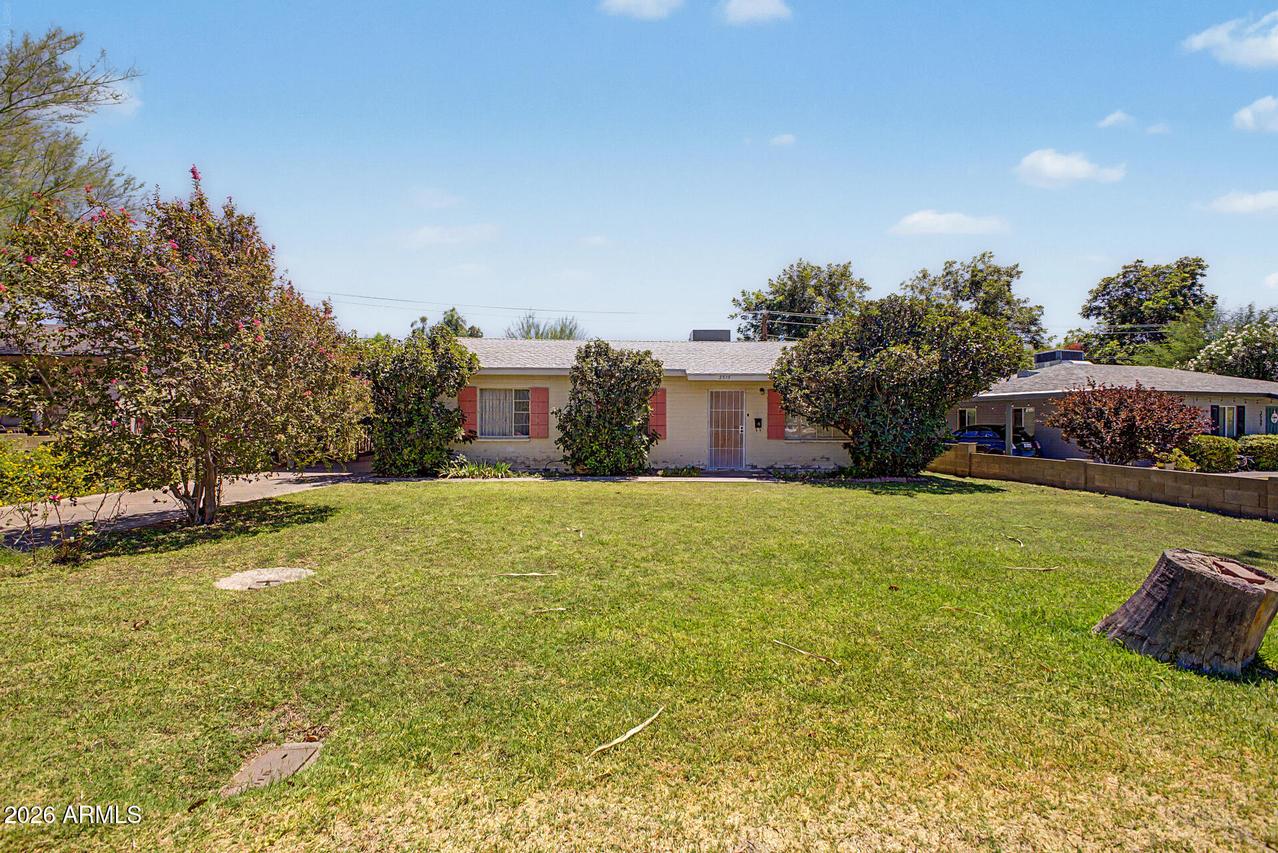 3515 E Amelia Ave., Phoenix, AZ 85018