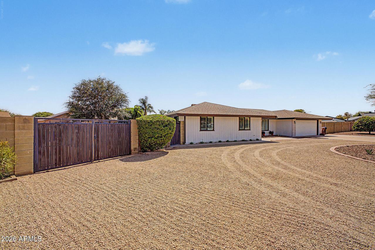 8767 W Villa Hermosa, Peoria, AZ 85383