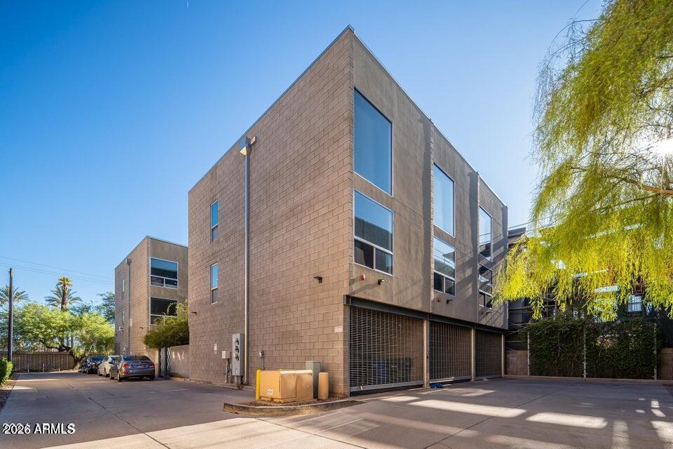 537 E Willetta St. #4, Phoenix, AZ 85004