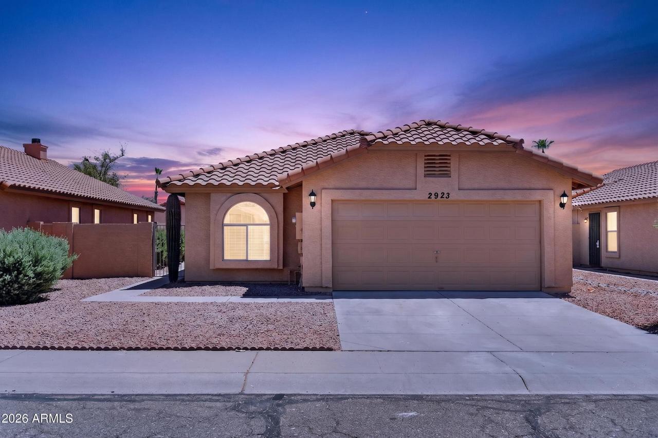 2923 E Muirwood Dr., Phoenix, AZ 85048