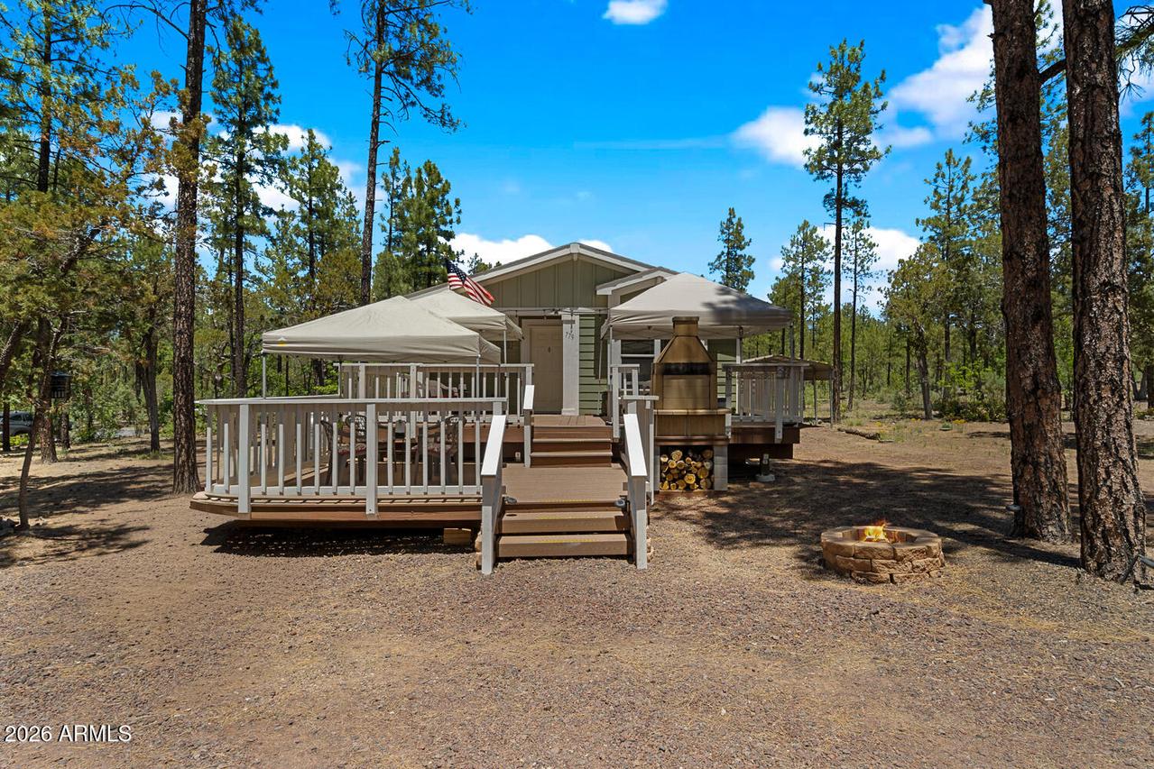779 Lone Wolf Ln., Lakeside, AZ 85929