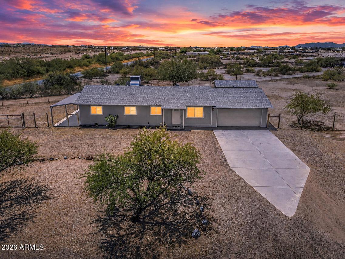 6399 N Lake Shore Dr., Casa Grande, AZ 85194
