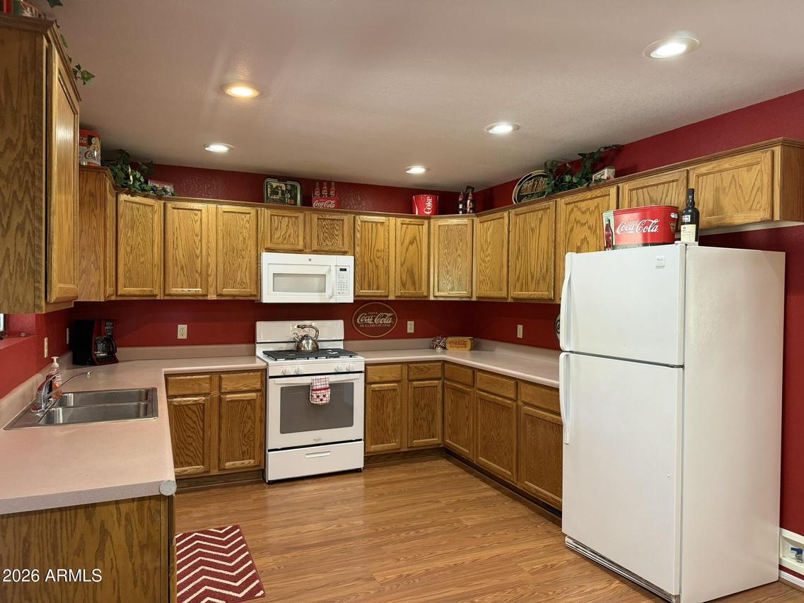 2421 Sioux Ln., Happy Jack, AZ 86024