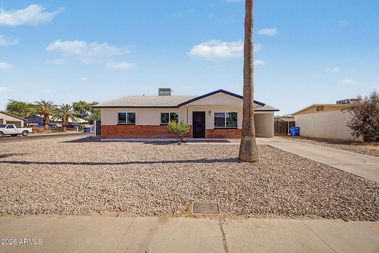 1703 W Carter Rd., Phoenix, AZ 85041