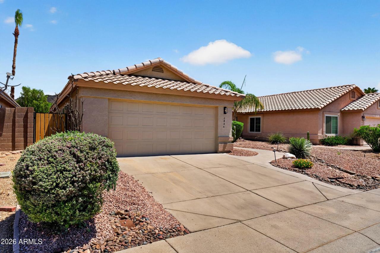 4834 W Kerry Ln., Glendale, AZ 85308