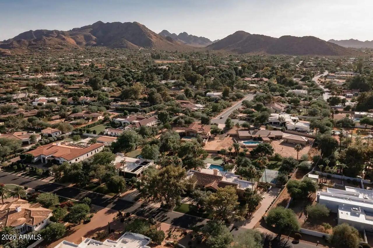 9414 N 53rd Pl., Paradise Valley, AZ 85253