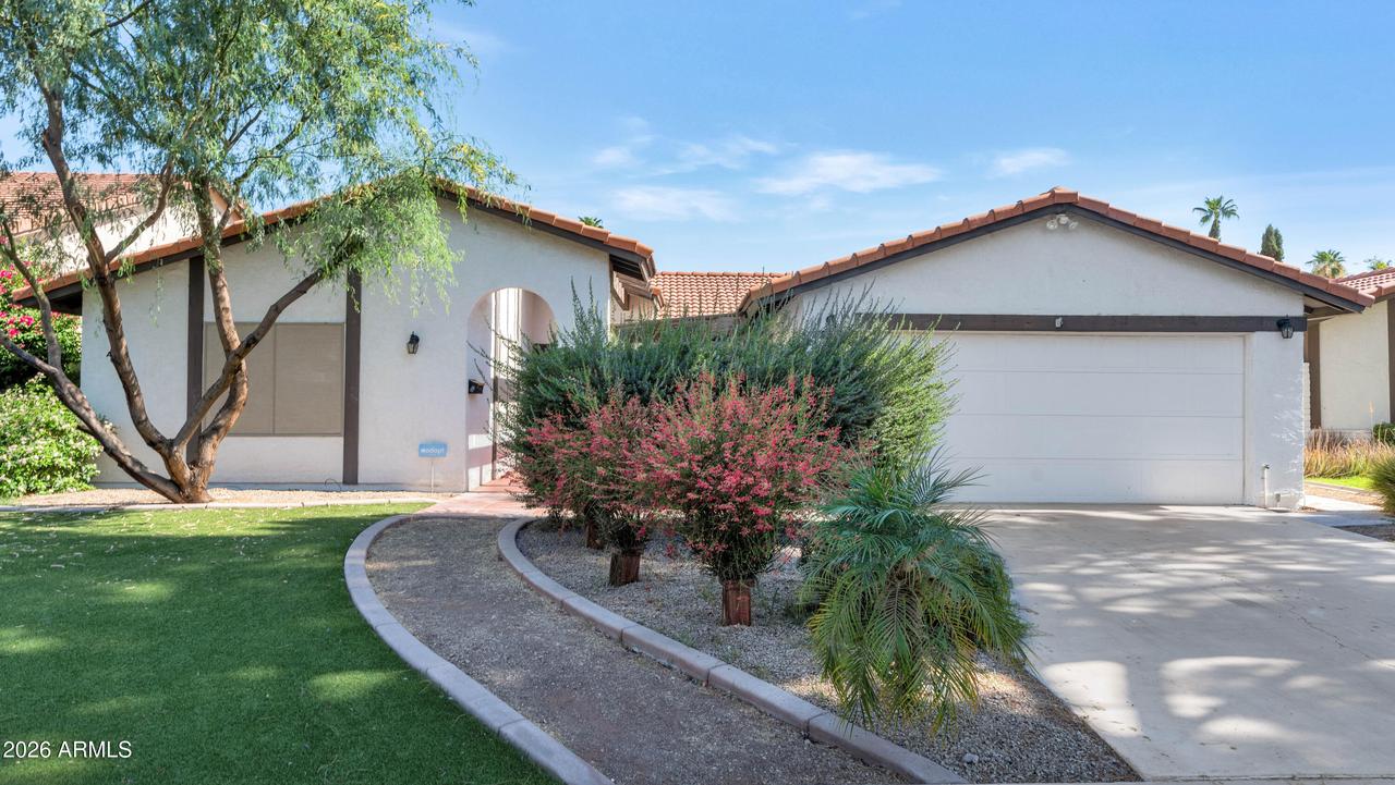 1536 E Edgewater Dr., Tempe, AZ 85283