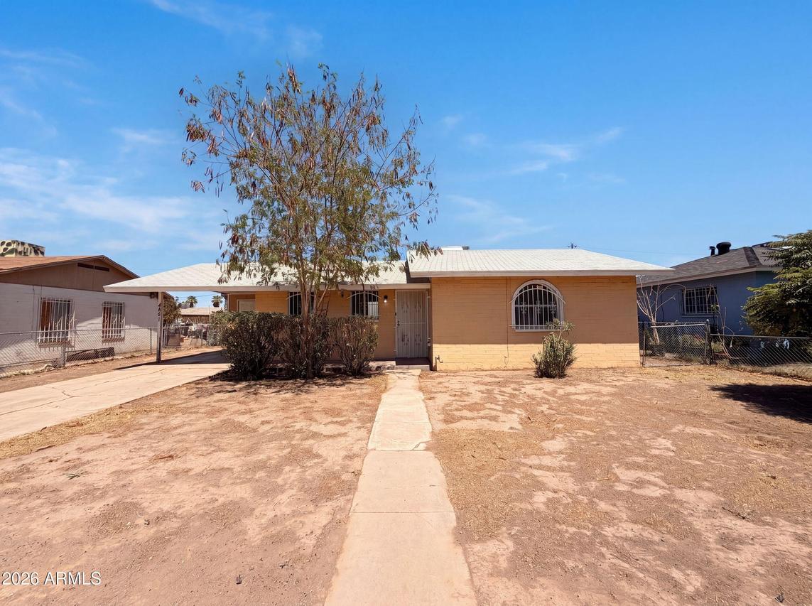 4451 S 20th St., Phoenix, AZ 85040