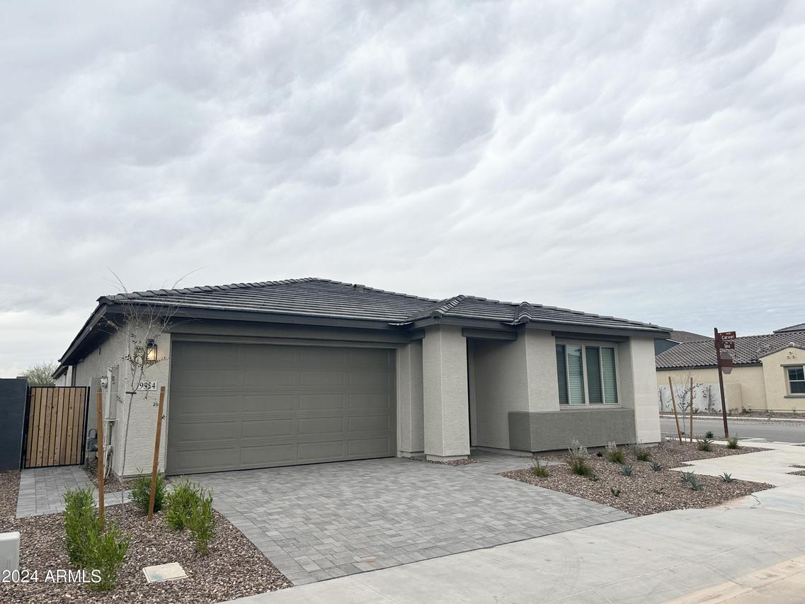 9354 E Spiral Ave., Mesa, AZ 85212