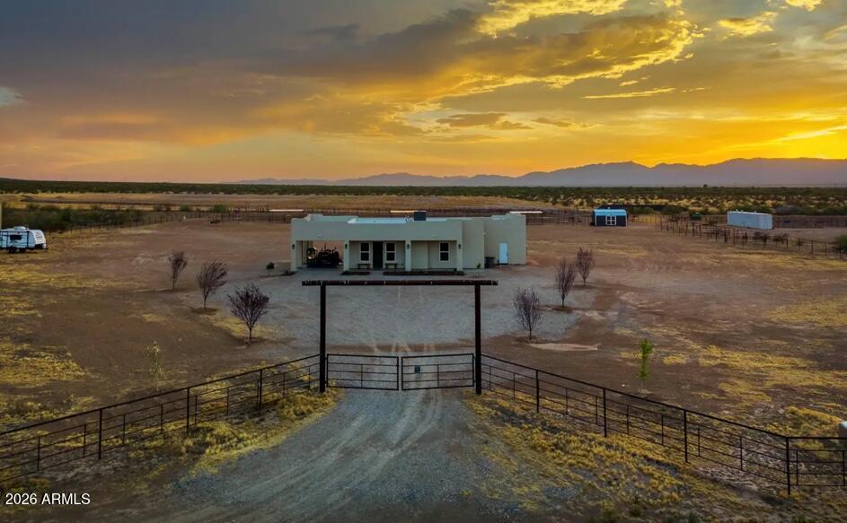 49102 N 530th Ave., Aguila, AZ 85320