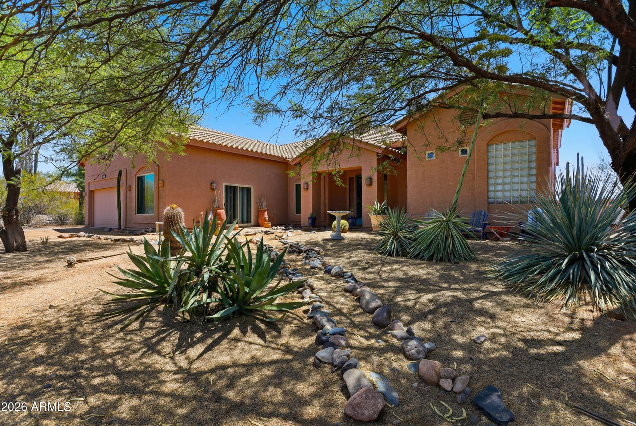 41455 N Ironwood Bluff, Cave Creek, AZ 85331