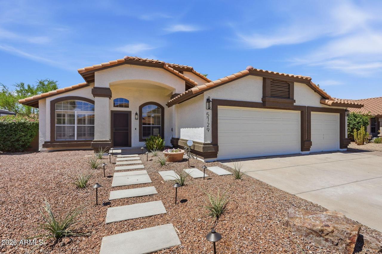 5729 E Gelding Dr., Scottsdale, AZ 85254
