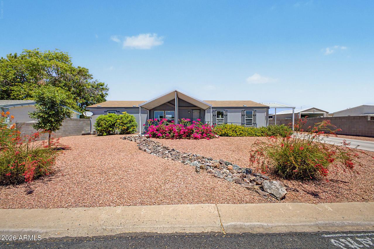 7114 W Wanda Lynn Ln., Peoria, AZ 85382